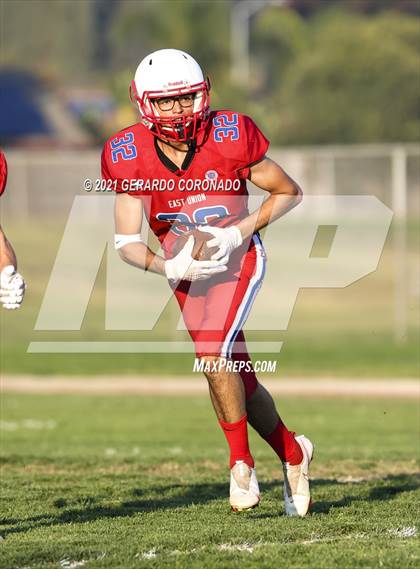 Thumbnail 1 in East Union vs. Kimball photogallery.