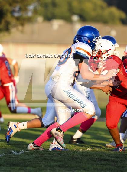 Thumbnail 2 in East Union vs. Kimball photogallery.