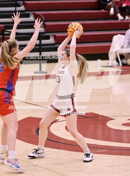 Thumbnail 1 in Walton @ Lassiter photogallery.