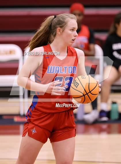Thumbnail 1 in Walton @ Lassiter photogallery.