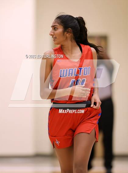 Thumbnail 2 in Walton @ Lassiter photogallery.