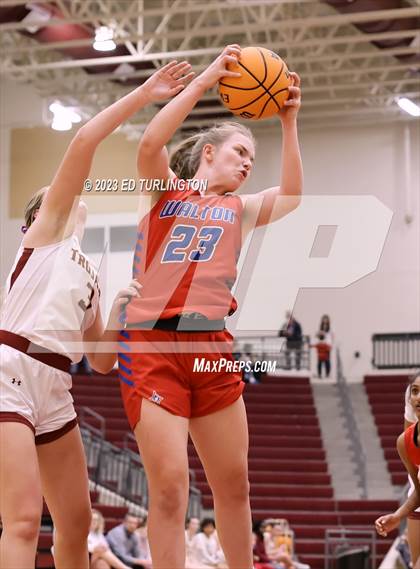 Thumbnail 1 in Walton @ Lassiter photogallery.