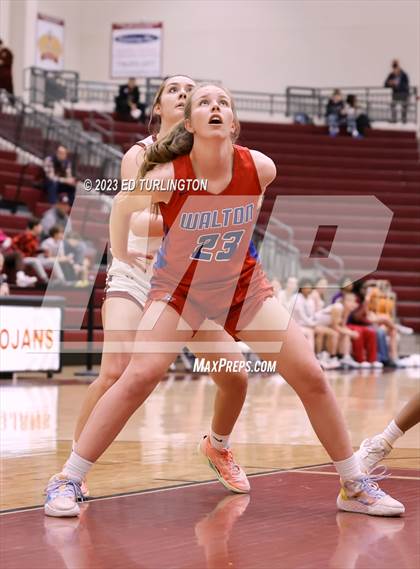 Thumbnail 2 in Walton @ Lassiter photogallery.