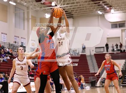 Thumbnail 2 in Walton @ Lassiter photogallery.
