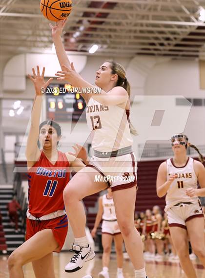 Thumbnail 1 in Walton @ Lassiter photogallery.