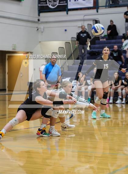 Thumbnail 3 in Madison vs Eagle (IHSAA 5A Final  Match 2)  photogallery.