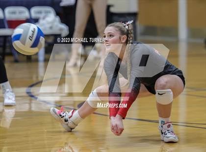 Thumbnail 2 in Madison vs Eagle (IHSAA 5A Final  Match 2)  photogallery.