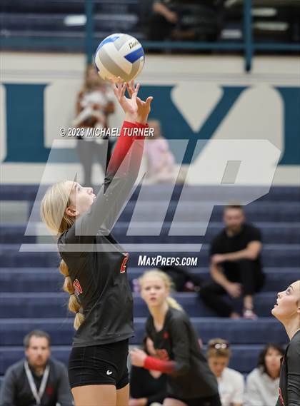 Thumbnail 1 in Madison vs Eagle (IHSAA 5A Final  Match 2)  photogallery.