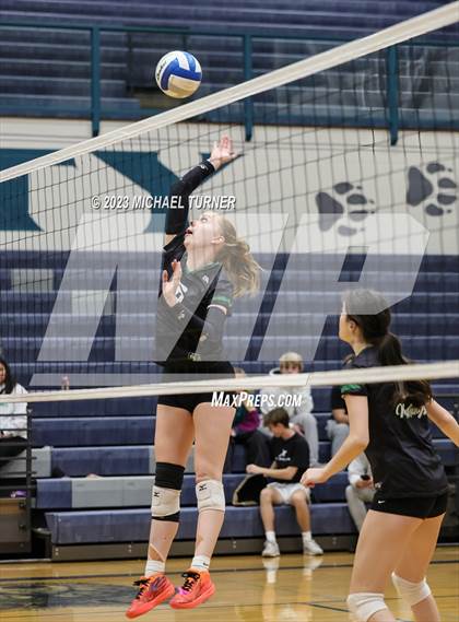 Thumbnail 2 in Madison vs Eagle (IHSAA 5A Final  Match 2)  photogallery.