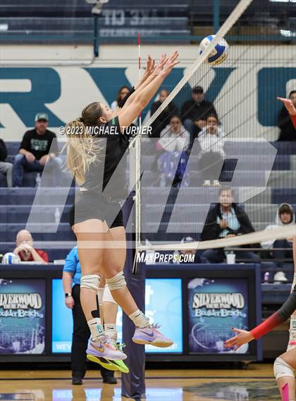 Thumbnail 1 in Madison vs Eagle (IHSAA 5A Final  Match 2)  photogallery.