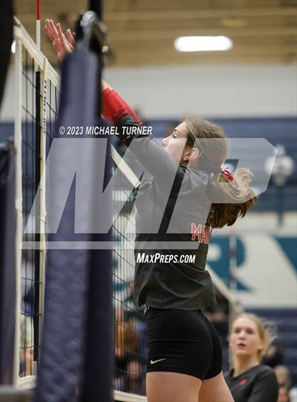 Thumbnail 3 in Madison vs Eagle (IHSAA 5A Final  Match 2)  photogallery.