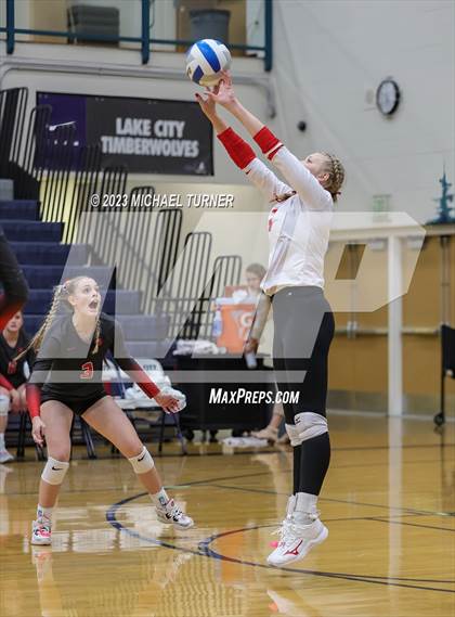 Thumbnail 2 in Madison vs Eagle (IHSAA 5A Final  Match 2)  photogallery.
