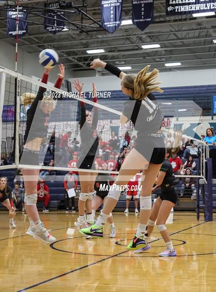 Thumbnail 3 in Madison vs Eagle (IHSAA 5A Final  Match 2)  photogallery.