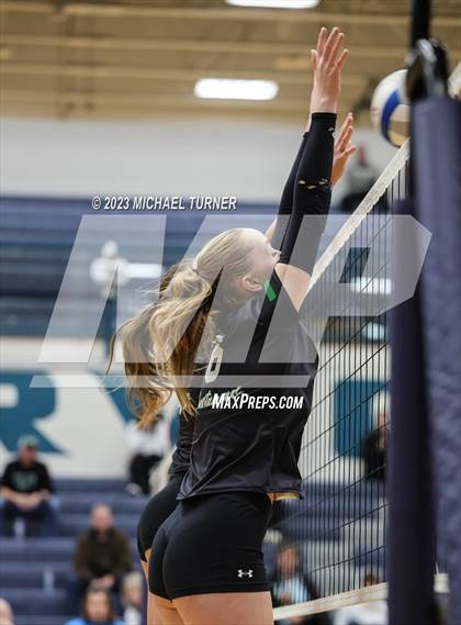 Thumbnail 2 in Madison vs Eagle (IHSAA 5A Final  Match 2)  photogallery.