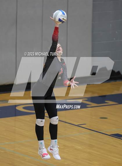 Thumbnail 1 in Madison vs Eagle (IHSAA 5A Final  Match 2)  photogallery.