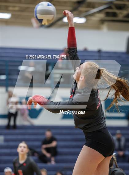 Thumbnail 1 in Madison vs Eagle (IHSAA 5A Final  Match 2)  photogallery.