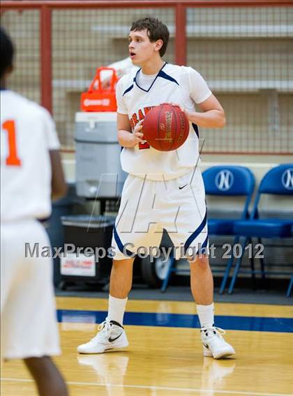 Thumbnail 3 in Marshall @ Brandeis photogallery.