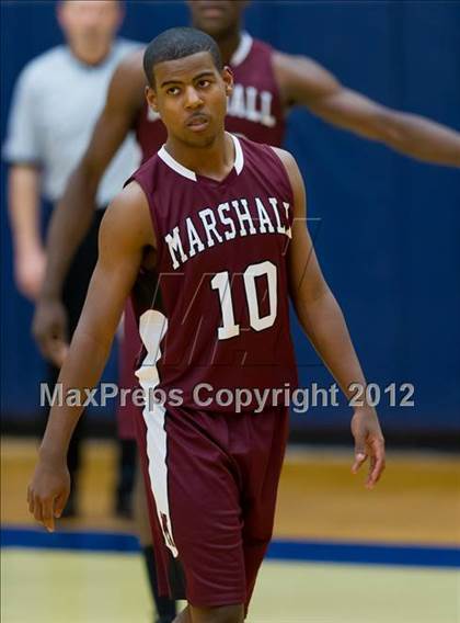 Thumbnail 1 in Marshall @ Brandeis photogallery.