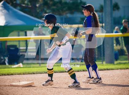 Thumbnail 3 in Pius X vs. Millard North photogallery.