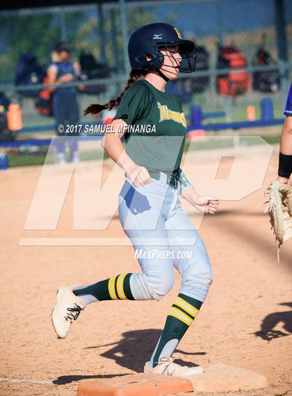 Thumbnail 3 in Pius X vs. Millard North photogallery.
