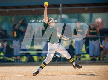 Thumbnail 3 in Pius X vs. Millard North photogallery.