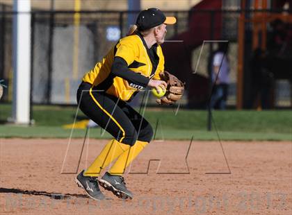 Thumbnail 3 in Erie vs Pueblo East (CHSAA 4A Semifinal Playoff) photogallery.