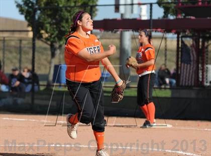 Thumbnail 3 in Erie vs Pueblo East (CHSAA 4A Semifinal Playoff) photogallery.
