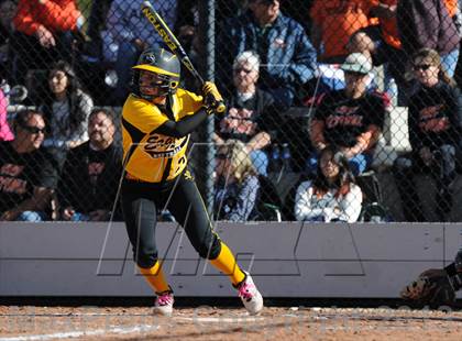 Thumbnail 2 in Erie vs Pueblo East (CHSAA 4A Semifinal Playoff) photogallery.