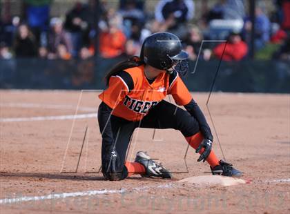 Thumbnail 2 in Erie vs Pueblo East (CHSAA 4A Semifinal Playoff) photogallery.