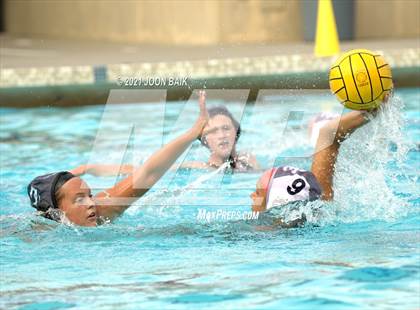 Thumbnail 1 in Clovis North vs Clovis East (Julian Szmidt Memorial Tournament) photogallery.