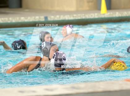 Thumbnail 2 in Clovis North vs Clovis East (Julian Szmidt Memorial Tournament) photogallery.