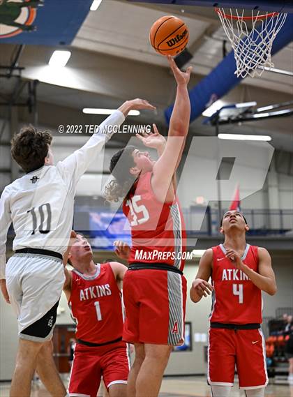 Thumbnail 2 in Dover vs Atkins photogallery.
