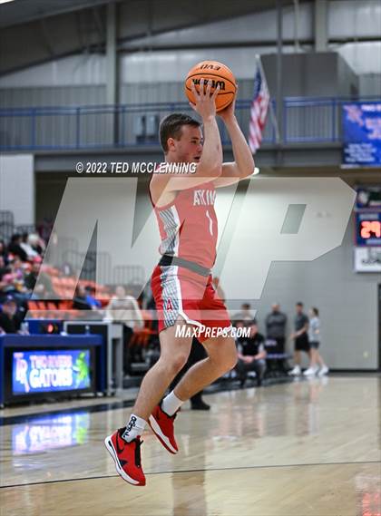 Thumbnail 2 in Dover vs Atkins photogallery.