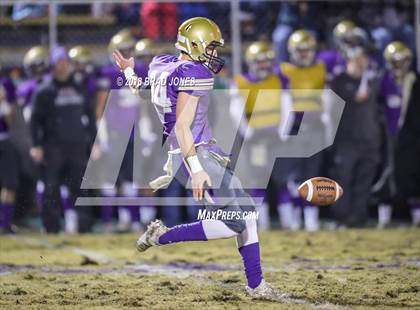 Thumbnail 1 in Lausanne Collegiate @ Christ Presbyterian Academy (TSSAA D2 2A Semifinal) photogallery.