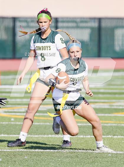 Thumbnail 3 in California vs. Livermore photogallery.