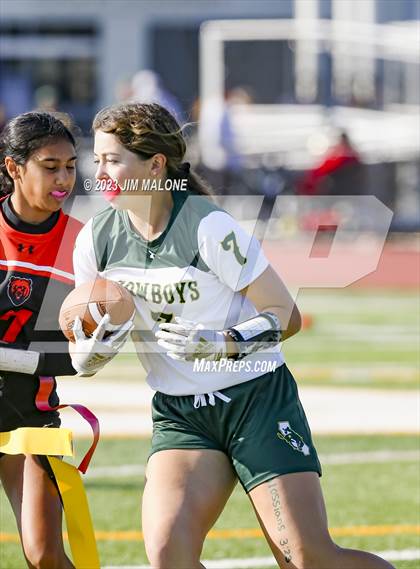 Thumbnail 3 in California vs. Livermore photogallery.