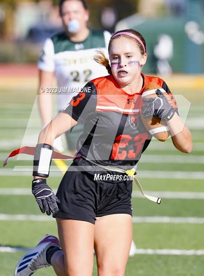 Thumbnail 3 in California vs. Livermore photogallery.
