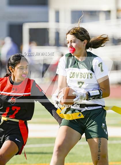 Thumbnail 2 in California vs. Livermore photogallery.