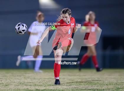 Thumbnail 2 in Brandeis vs Lee photogallery.