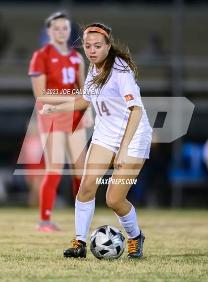 Thumbnail 2 in Brandeis vs Lee photogallery.