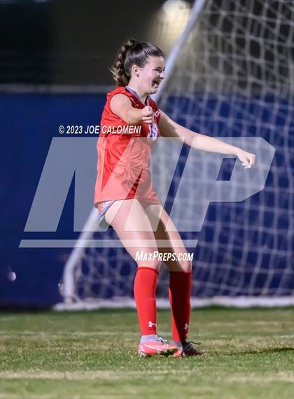 Thumbnail 3 in Brandeis vs Lee photogallery.