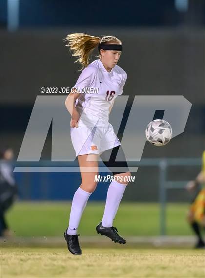 Thumbnail 2 in Brandeis vs Lee photogallery.