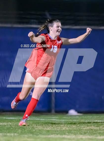 Thumbnail 1 in Brandeis vs Lee photogallery.