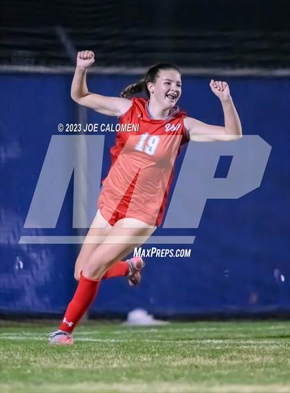 Thumbnail 1 in Brandeis vs Lee photogallery.