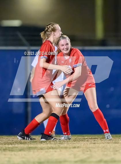 Thumbnail 2 in Brandeis vs Lee photogallery.