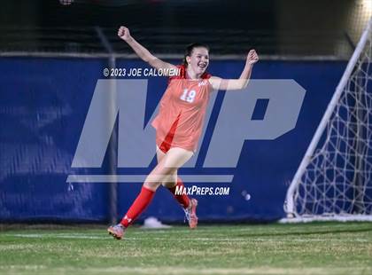 Thumbnail 3 in Brandeis vs Lee photogallery.