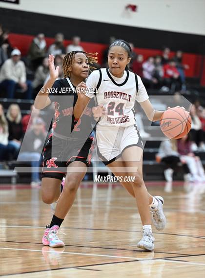 Thumbnail 1 in Shaker Heights @ Roosevelt (OHSAA D1 Sectional) photogallery.