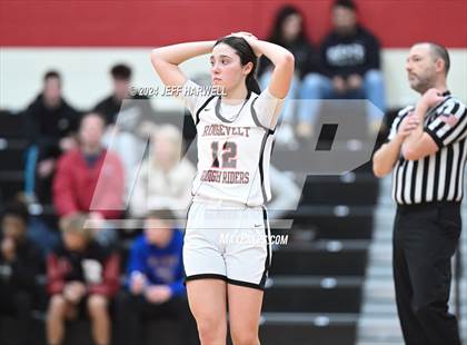 Thumbnail 1 in Shaker Heights @ Roosevelt (OHSAA D1 Sectional) photogallery.