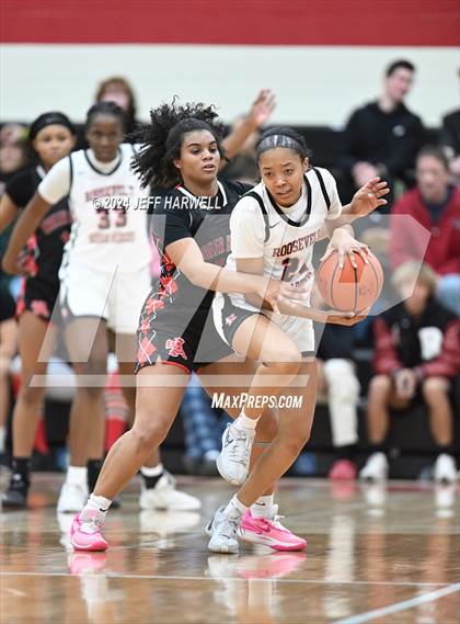Thumbnail 1 in Shaker Heights @ Roosevelt (OHSAA D1 Sectional) photogallery.