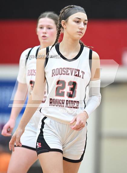 Thumbnail 1 in Shaker Heights @ Roosevelt (OHSAA D1 Sectional) photogallery.